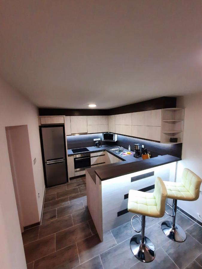 Apartman Sen Petrov 外观 照片